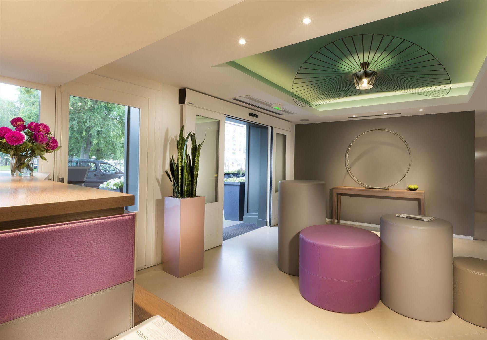 Hotel Acanthe - Boulogne Billancourt المظهر الخارجي الصورة